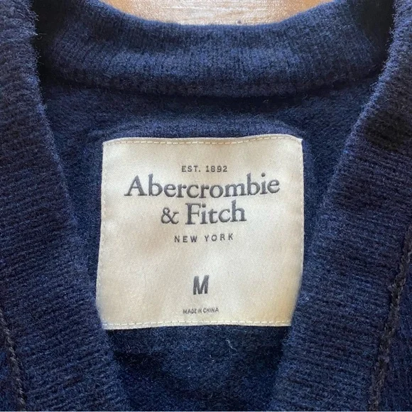 A&F Women’s M Navy Blue Grandpa Cardigan Knit Sweater Wool Cashmere Warm Winter - Picture 7 of 16